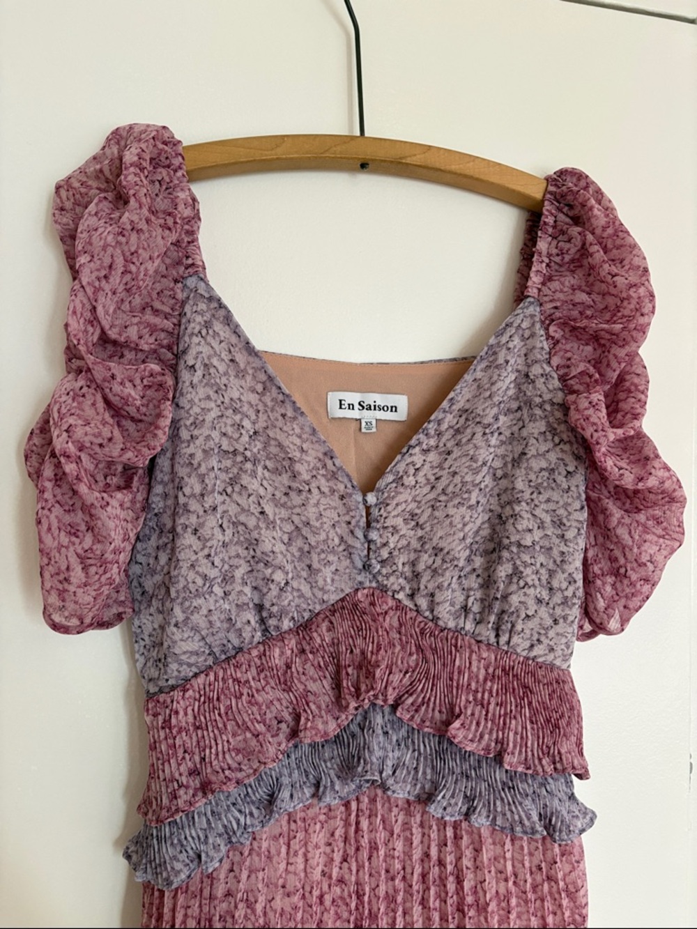 En Saison Mauve and Pewter Ruffle Pleated Maxi Dress with Puff Sleeves